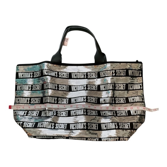 Victoria’s Secret Sequin Tote NWT - Picture 5 of 10